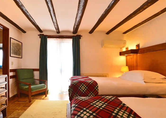 Geres-caniçada Hotel 4*